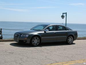 Audi S8 2008 года  (NA)